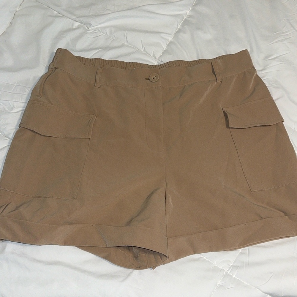 Safari Shorts